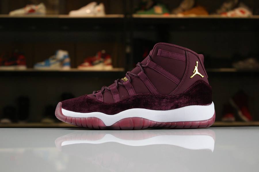 Tenisky Nike Air Jordan 11 Heiress Panske Červené Bordove Metal Zlate Slovensko | SK-ARJKSH540