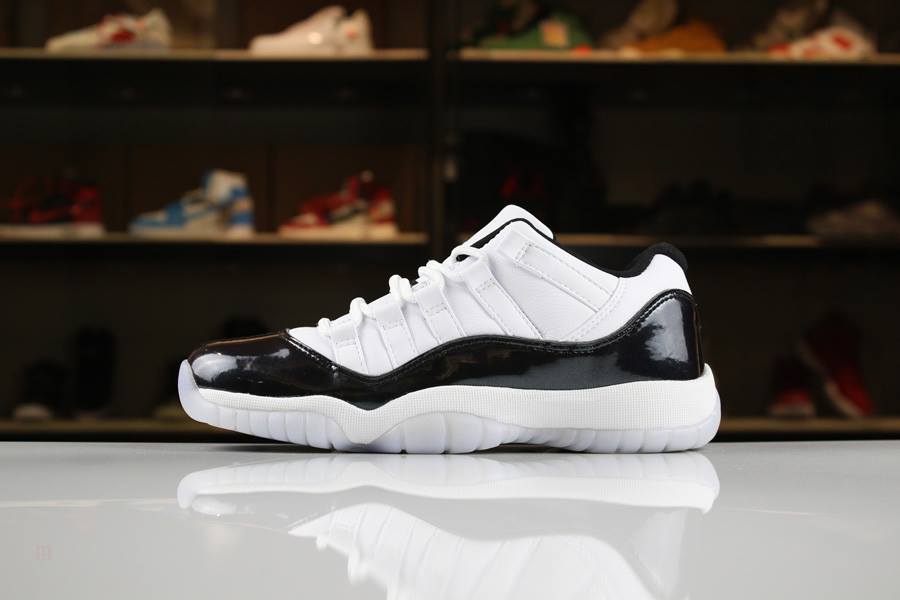 Tenisky Nike Air Jordan 11 Low Easter Damske Biele Tyrkysové Čierne Slovensko | SK-UOYNVZ756