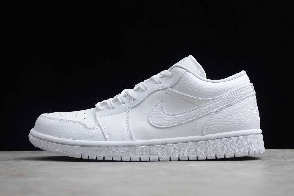 Tenisky Nike Air Jordan 1 Low Triple Panske Biele Slovensko | SK-VIEKPN183