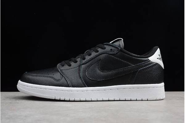Tenisky Nike Air Jordan 1 Retro Low OG Premium Cyber Monday Panske Čierne Biele Slovensko | SK-JOLZDU574