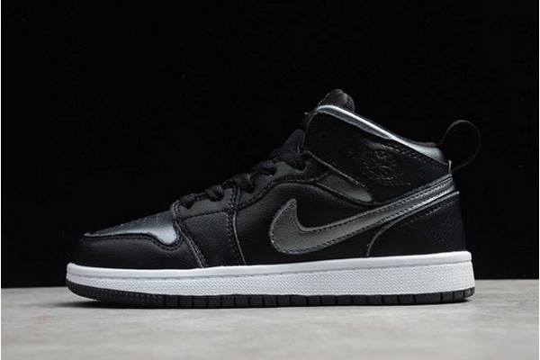 Tenisky Nike Air Jordan 1 Stredne Chlapcenske Čierne Metal Strieborne Biele Slovensko | SK-JOKCEM284