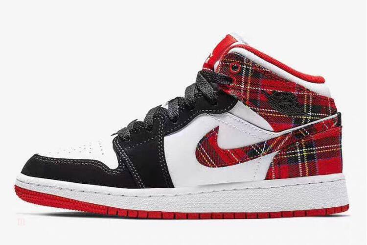 Tenisky Nike Air Jordan 1 Stredne GS Panske Biele Červené Čierne Biele Slovensko | SK-VDERQK967