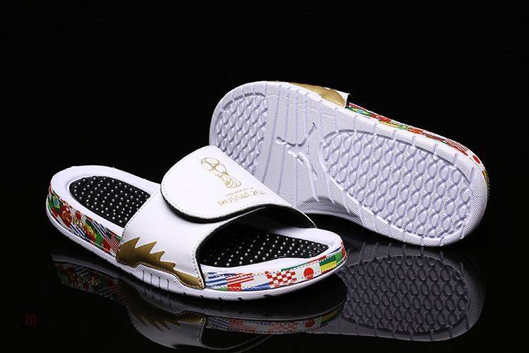 Tenisky Nike Air Jordan Hydro V Retro AJ5 FIFA World Cup Russia 2018 Panske Biele Zlate Slovensko | SK-NKDHEM267