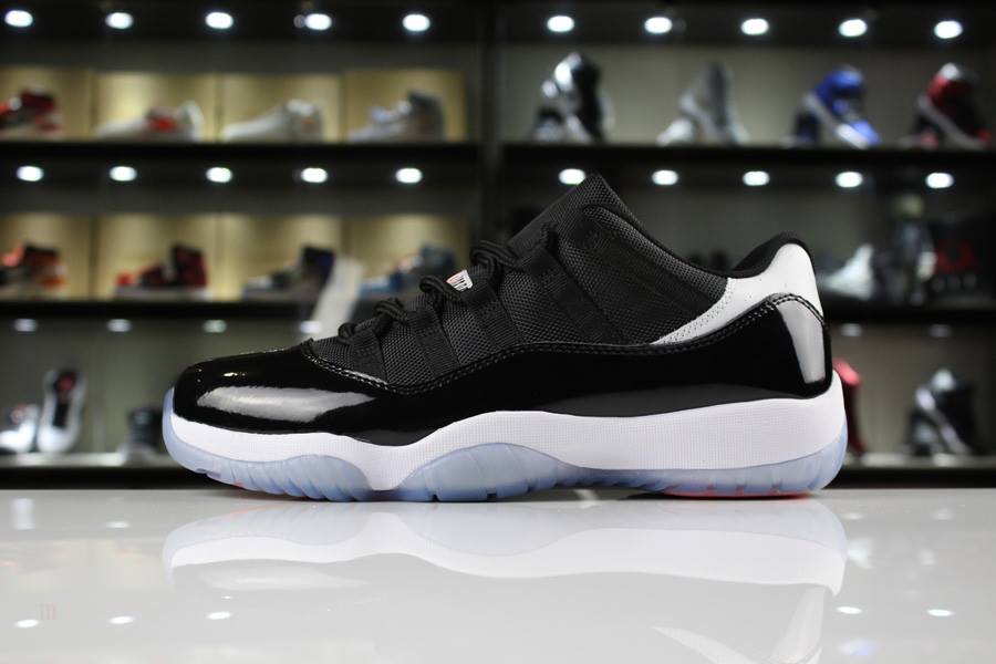 Tenisky Nike and Air Jordan 11 Retro Low Infrared 23 Damske Čierne Slovensko | SK-CWQKMI149